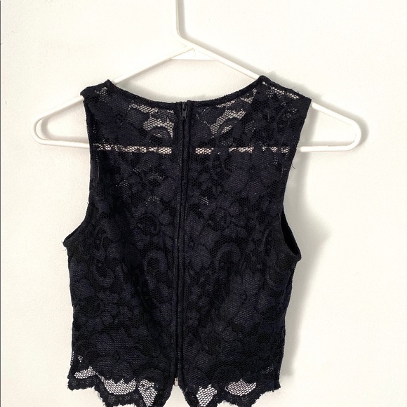 Two piece skirt and cropped tank - Picture 7 of 9